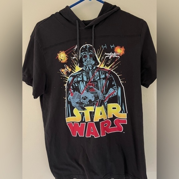 Star Wars Short Sleeve Hoodie T-shirt Darth Vader - Picture 1 of 4